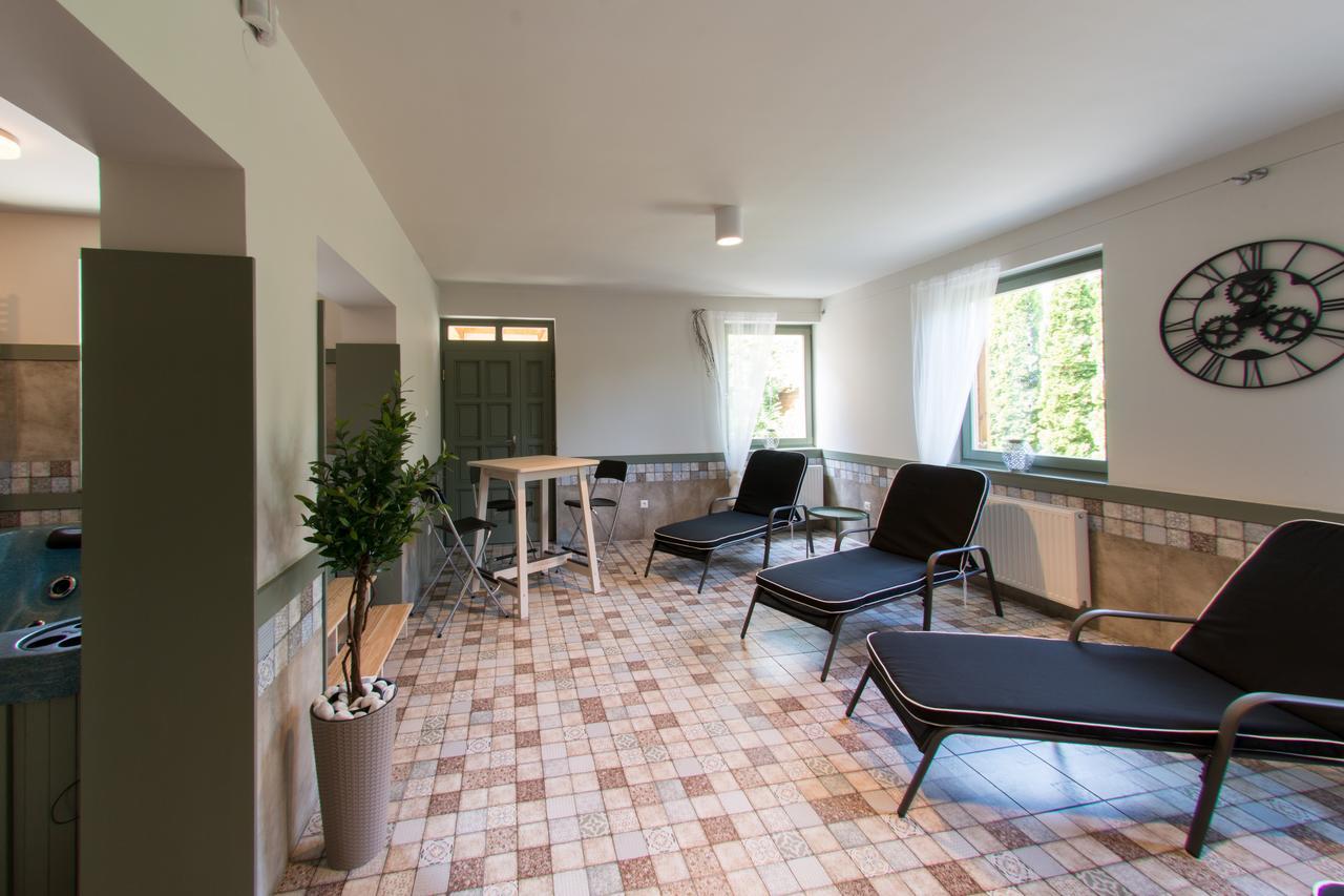 Villa Oliva Boutique Rooms&Spa Zamárdi Extérieur photo